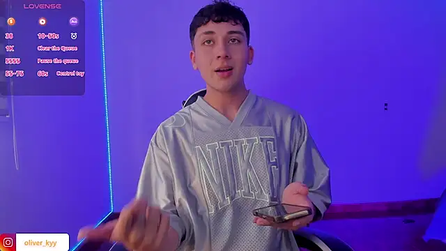 Snapshot of Casper___kyy chatting on 12.13.25 Casper kyy online show from 12.13.25