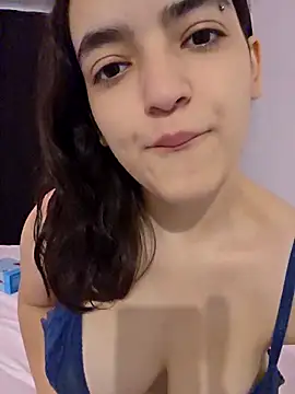 Snapshot of abrilour chatting on 02.27.26 abrilour online show from 02.27.26