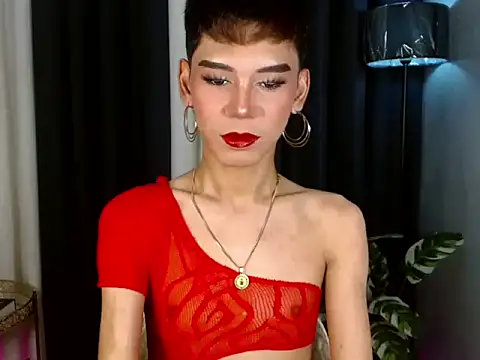 Snapshot of MissTransStella69 chatting on 09.21.25 MissTransStella69 online show from 09.21.25