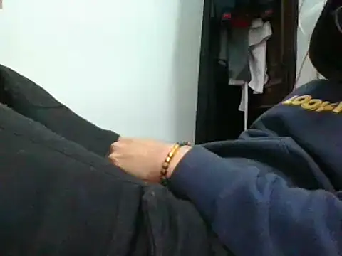 Snapshot of 7_INCH_MONSTER chatting on 01.14.26 7 INCH MONSTER online show from 01.14.26