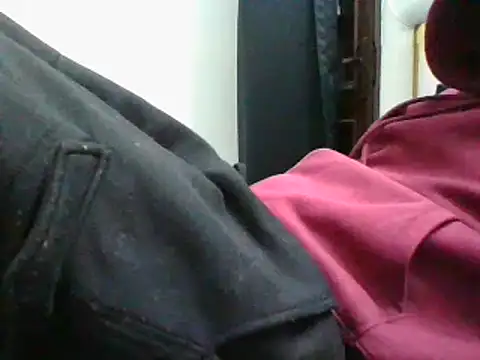 Snapshot of 7_INCH_MONSTER chatting on 01.15.26 7 INCH MONSTER online show from 01.15.26