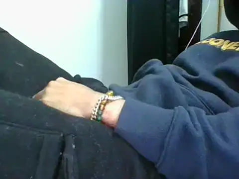 Snapshot of 7_INCH_MONSTER chatting on 01.17.26 7 INCH MONSTER online show from 01.17.26