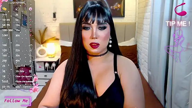 Snapshot of selfsucker_ayabells chatting on 11.25.25 selfsucker ayabells online show from 11.25.25