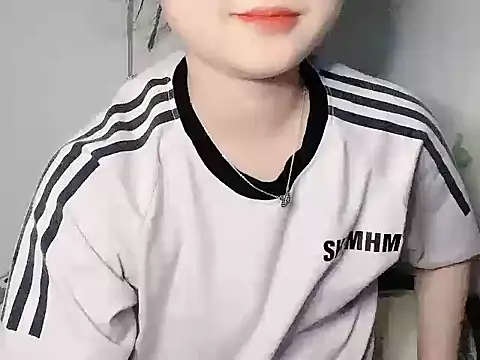 Snapshot of leisure_crime23 chatting on 09.20.25 leisure crime23 online show from 09.20.25