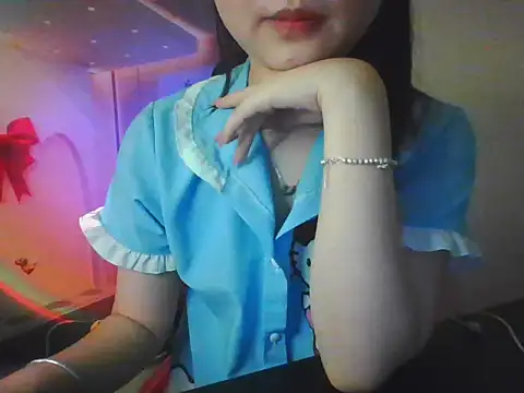 Snapshot of leisure_crime23 chatting on 10.05.25 leisure crime23 online show from 10.05.25