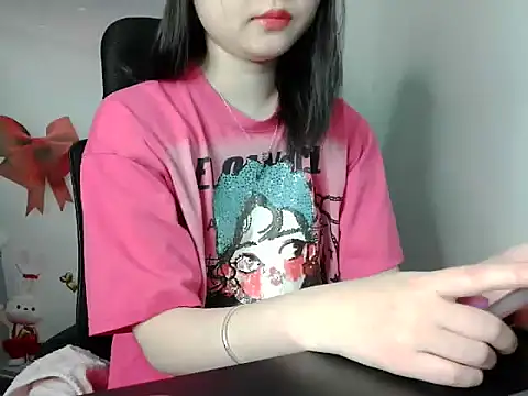 Snapshot of leisure_crime23 chatting on 10.28.25 leisure crime23 online show from 10.28.25