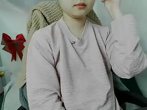 Snapshot of leisure_crime23 chatting on 11.25.25 leisure crime23 online show from 11.25.25