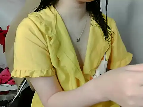 Snapshot of leisure_crime23 chatting on 12.04.25 leisure crime23 online show from 12.04.25