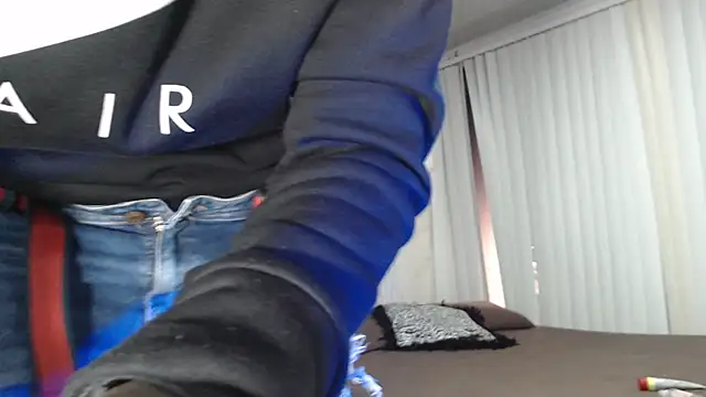 Morganandmegan online show from 11.04.25