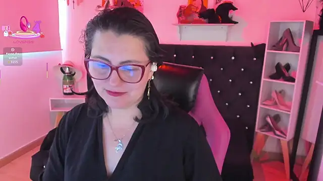 Snapshot of D_Martii chatting on 10.03.25 D Martii online show from 10.03.25