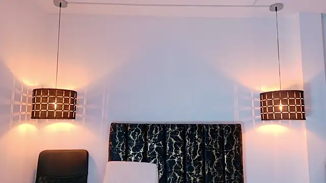 Snapshot of evvaa_moon69 chatting on 11.05.25 evvaa moon69 online show from 11.05.25