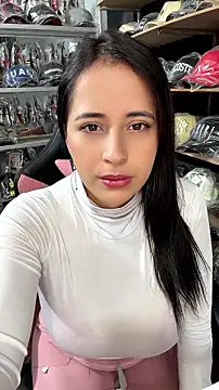 GiaDuque online show from 07.09.26