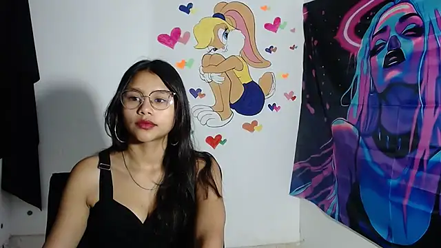 Snapshot of SofieLove_01 chatting on 09.25.25 SofieLove 01 online show from 09.25.25