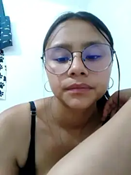 SofieLove 01 online show from 03.20.26
