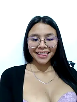 SofieLove 01 online show from 04.01.26