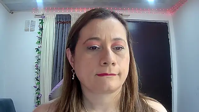 milagros latina75 online show from 11.13.25