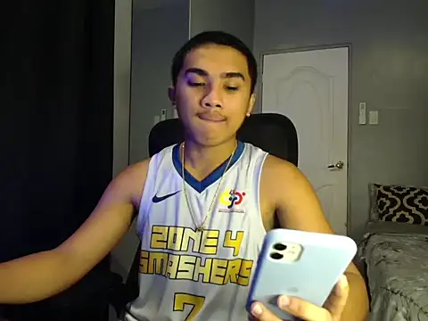 Snapshot of pinoyAdrianneXXX chatting on 09.23.25 pinoyAdrianneXXX online show from 09.23.25