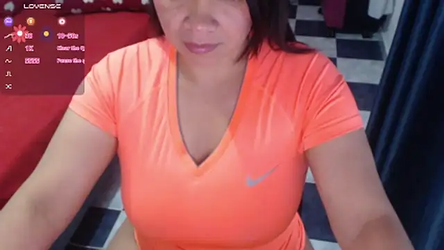 hiilarybrown online show from 02.03.26