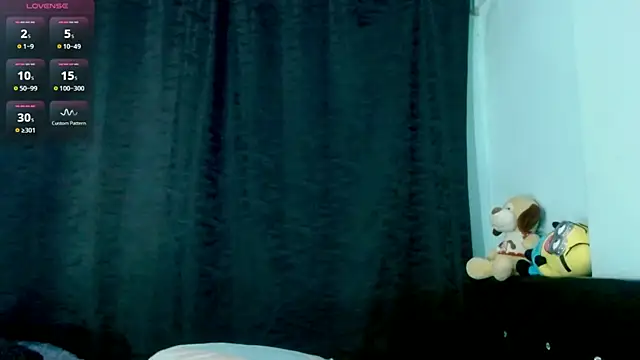 EVAH LEE  online show from 06.07.26
