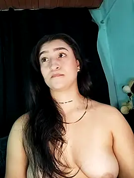EVAH LEE  online show from 07.17.26