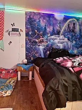 PeachyAriel online show from 10.09.25