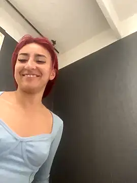 Snapshot of JuliethaDemon_ chatting on 09.24.25 JuliethaDemon online show from 09.24.25