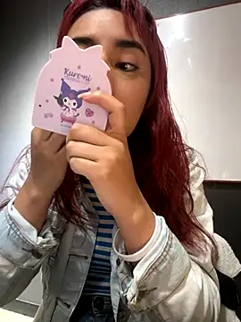 Snapshot of JuliethaDemon_ chatting on 10.27.25 JuliethaDemon online show from 10.27.25