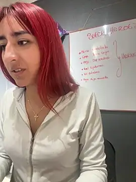 Snapshot of JuliethaDemon_ chatting on 11.04.25 JuliethaDemon online show from 11.04.25