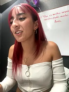 Snapshot of JuliethaDemon_ chatting on 11.22.25 JuliethaDemon online show from 11.22.25