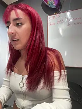 Snapshot of JuliethaDemon_ chatting on 12.05.25 JuliethaDemon online show from 12.05.25