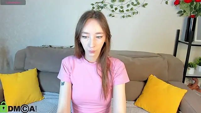 Snapshot of Miche1le_Allenne chatting on 11.02.25 Miche1le Allenne online show from 11.02.25