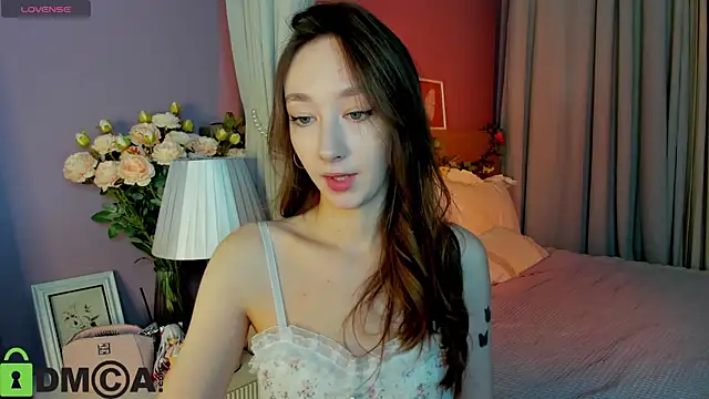 Snapshot of Miche1le_Allenne chatting on 11.23.25 Miche1le Allenne online show from 11.23.25