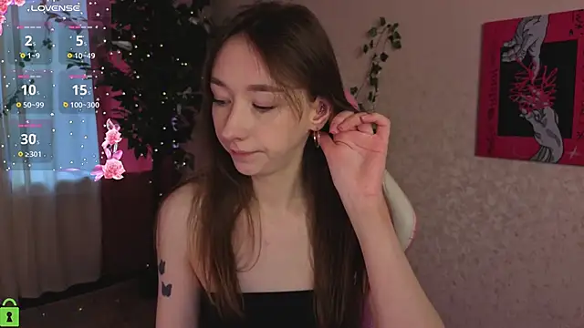 Snapshot of Miche1le_Allenne chatting on 05.27.26 Miche1le Allenne online show from 05.27.26
