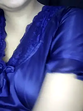 annanya01 online show from 09.30.25