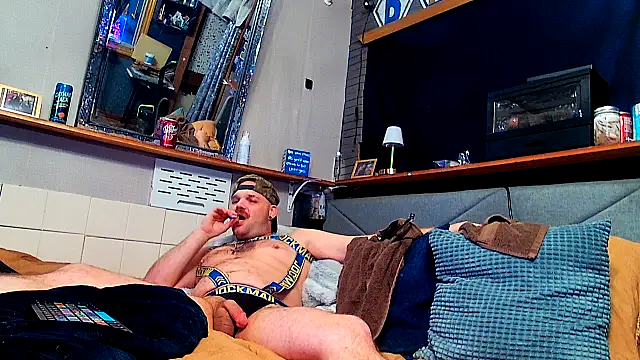 Snapshot of Xstumpy chatting on 05.13.26 Xstumpy online show from 05.13.26