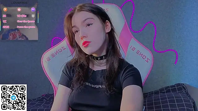 Sophie SkyAngel online show from 04.22.26