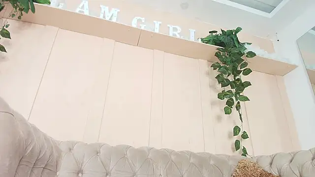 Snapshot of lorena_rubio chatting on 09.24.25 lorena rubio online show from 09.24.25