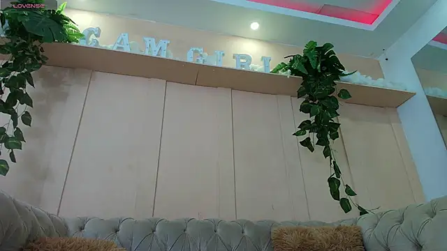 Snapshot of lorena_rubio chatting on 10.11.25 lorena rubio online show from 10.11.25