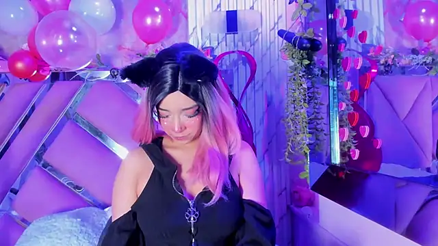 Snapshot of Akane_Hikari_ chatting on 02.11.26 Akane Hikari online show from 02.11.26