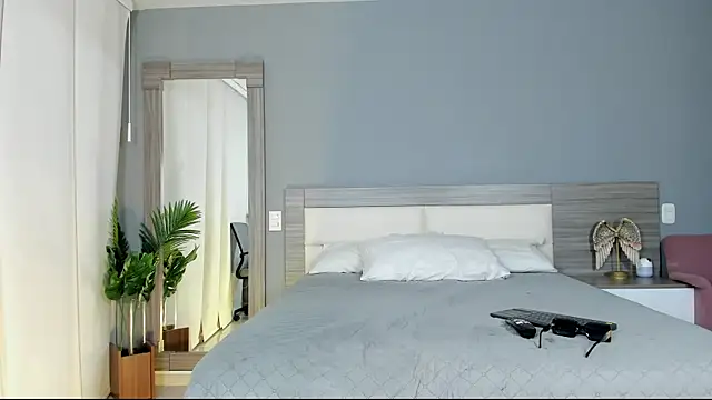 Alaiaguerra online show from 10.01.25