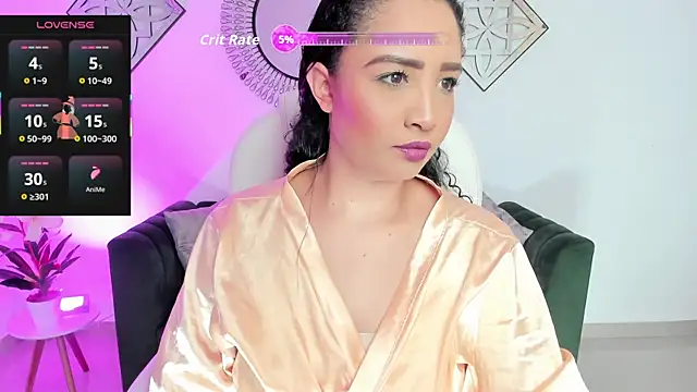 Snapshot of Sharon_breezee chatting on 10.15.25 Sharon breezee online show from 10.15.25