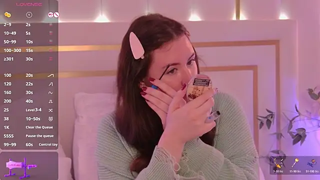 MeganStrain online show from 11.26.25