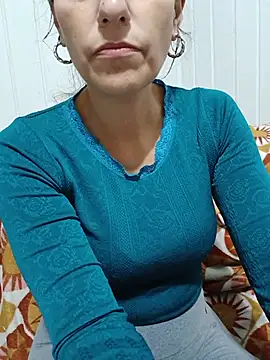 Snapshot of cicinha3657 chatting on 05.21.26 cicinha3657 online show from 05.21.26