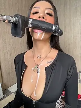 Snapshot of ValentinaBianchi chatting on 06.18.26 ValentinaBianchi online show from 06.18.26