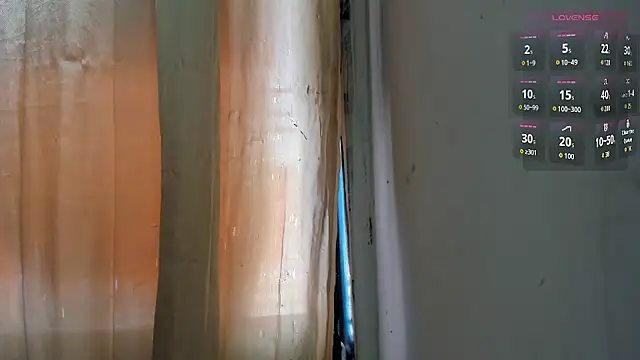 Vanessa Jenner online show from 05.05.26