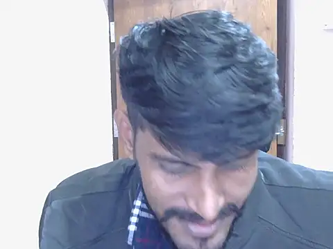 Snapshot of krishjaat43 chatting on 11.23.25 krishjaat43 online show from 11.23.25