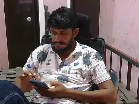 Snapshot of krishjaat43 chatting on 06.08.26 krishjaat43 online show from 06.08.26