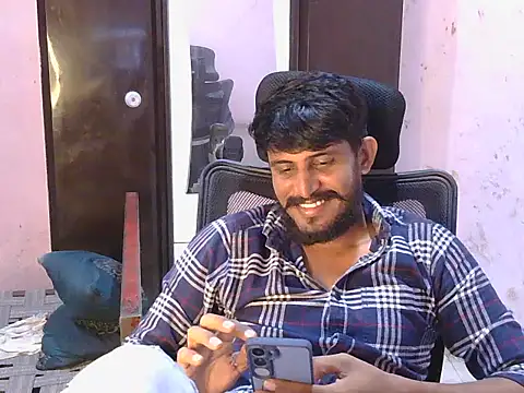 Snapshot of krishjaat43 chatting on 06.10.26 krishjaat43 online show from 06.10.26