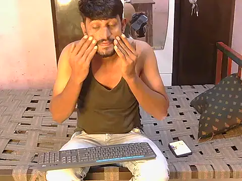 Snapshot of krishjaat43 chatting on 07.22.26 krishjaat43 online show from 07.22.26