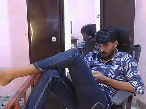 Snapshot of krishjaat43 chatting on 07.28.26 krishjaat43 online show from 07.28.26